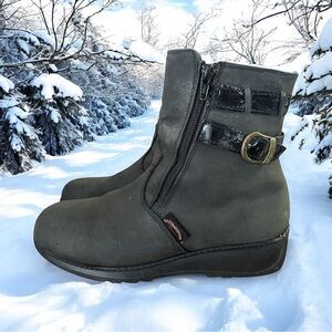 Saute Mouton Women’s Winter Suede Ankle Boots Zip On Both Sides Grey  Size 9.5